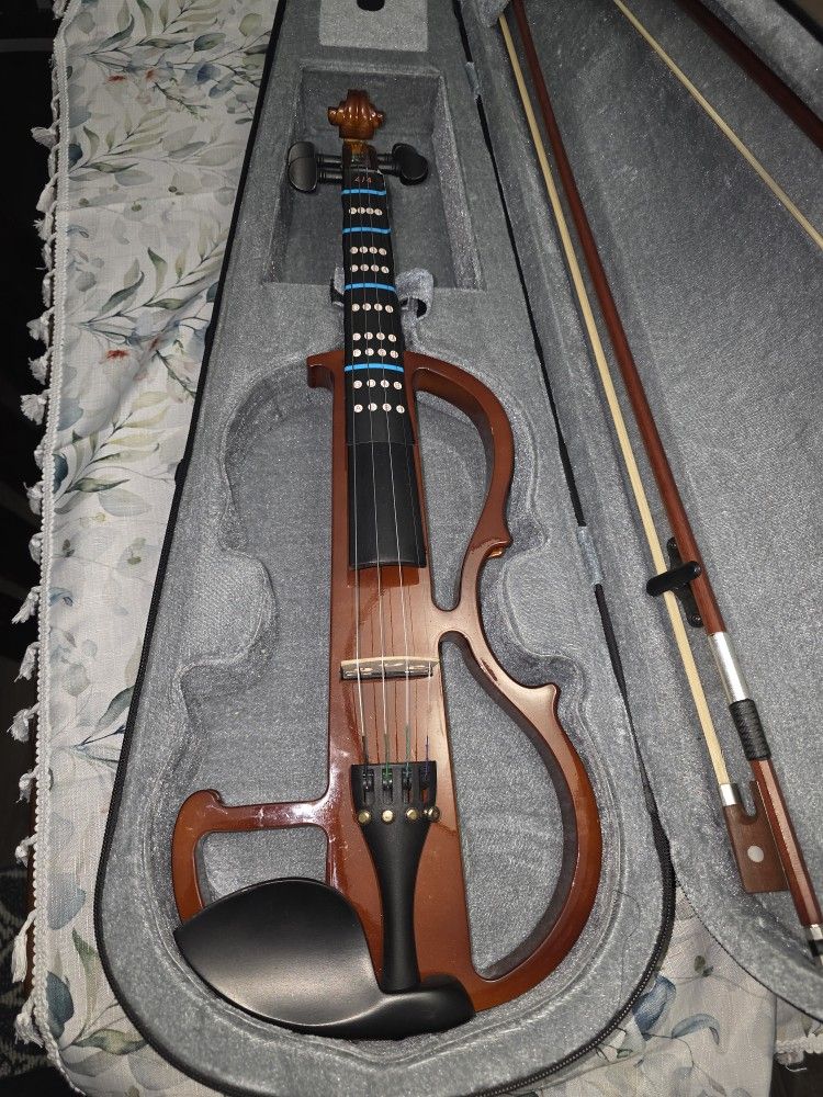 4/4 Electric Violin