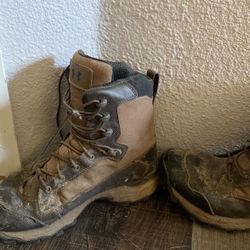 Under Armor Boots Spent 200 Dollars Nice Worked In 