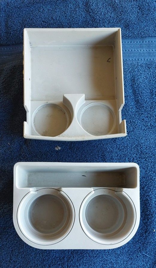 Gmc Yukon Center Counsel Cupholders