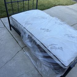 Black Twin Bed Frame With Mattress