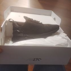Brand New Air 270