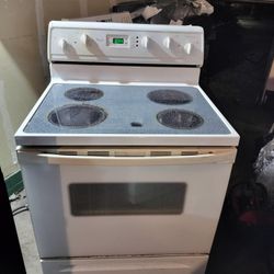 Whirlpool White Glass Top Range (Stove/Oven) - Can Deliver 