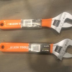 Adjustable Wrench 10-Inch, 1 1/2-Inch Extra-Capacity Jaw    Klein Tools 