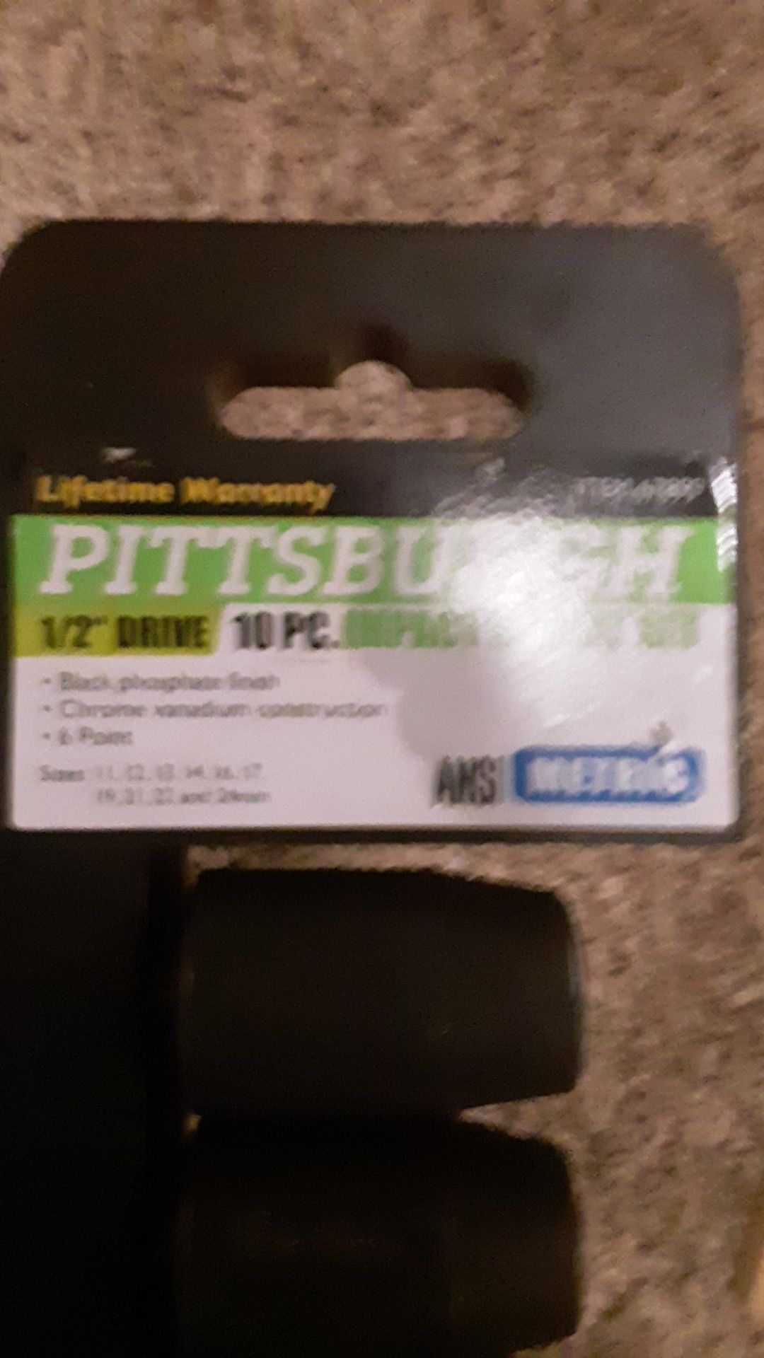 Pittsburgh half-inch drive 10 piece socket set