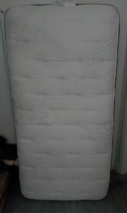Brand new 2 beautiful beautyrest twin size mattresses only.  ( only used for 1 night ).