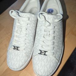  Michael Kors Lace-up Sneakers Women's Size 8 And 1/2