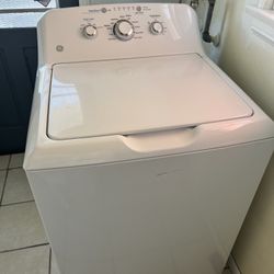 LG New Gas Washer and Dryer 