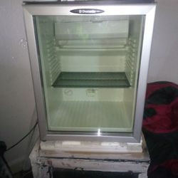Domestic Mini Bar "Refrigerator"