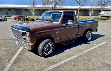 Ford F150 -1985 - Short Bed