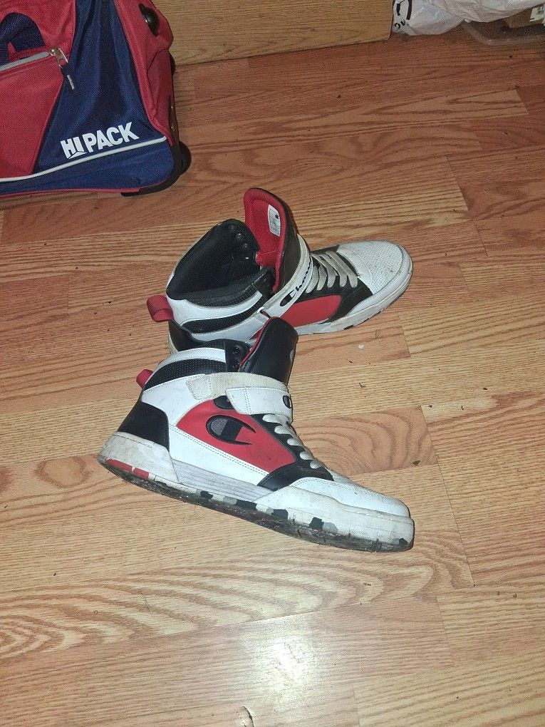 Champion Sneakers