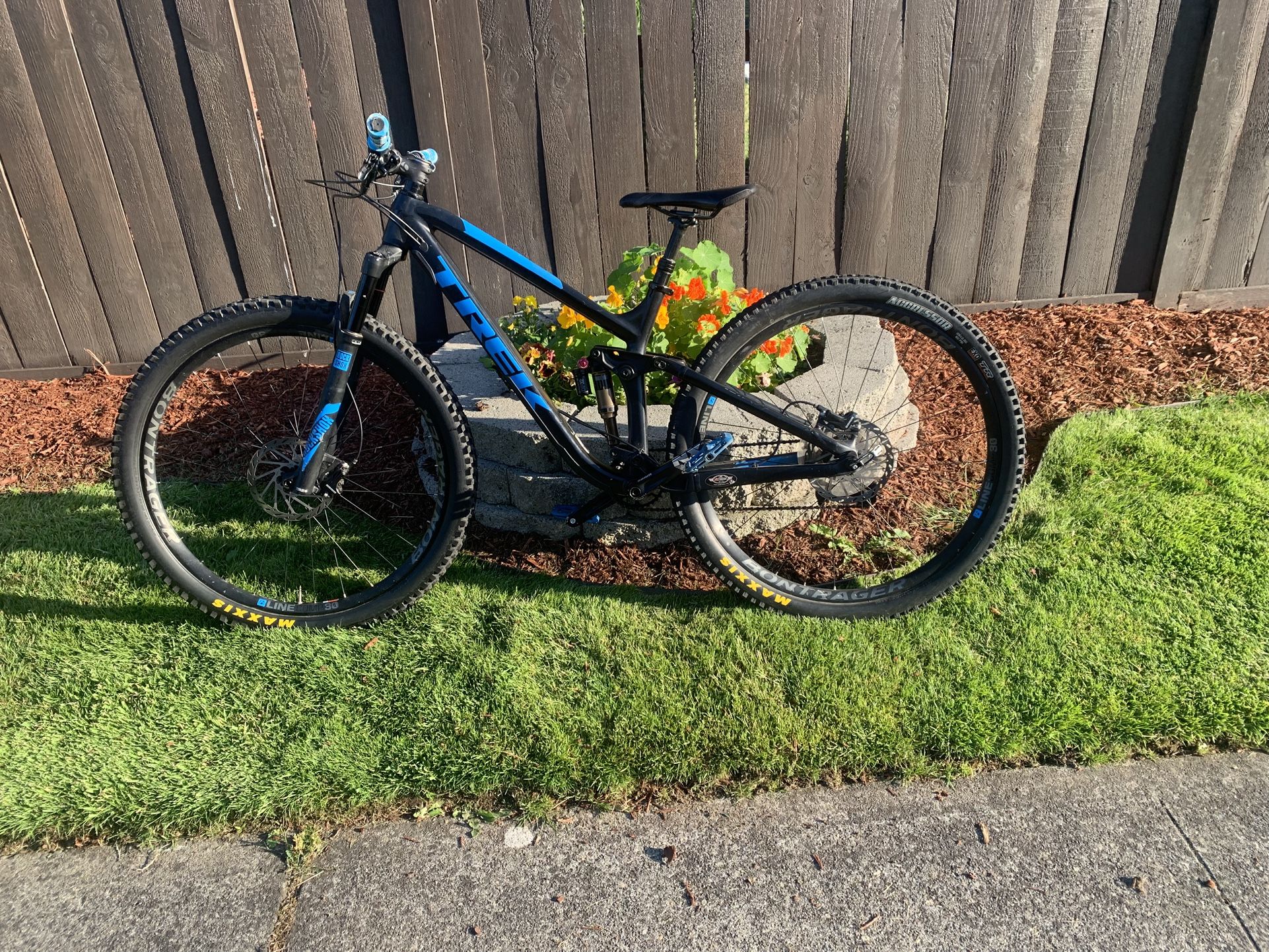 Trek EX 7/ Mountain Bike