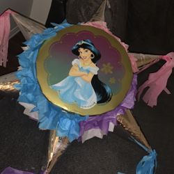 Aladdin Piñata 