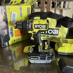 RYOBI ONE+ HP 18V Brushless Cordless 1/2 in. Hammer Drill Kit 4.0 Ah HIGH PERFORMANCE Battery, Charger, and Bag