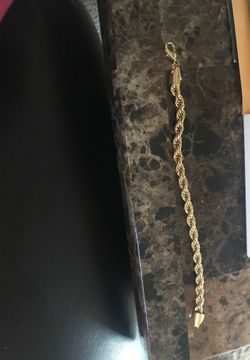 Gold filled bracelet brand new