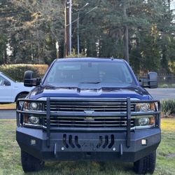 Chevy Silverado 2500Hd LTZ 6.0 Gas 