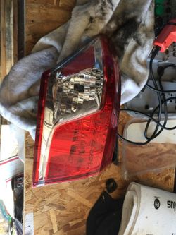 2010 ES350 driver tail light