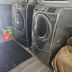 SAMSUNG Washer And Dryer 