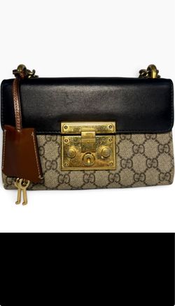 Gucci Padlock GG Supreme Shoulder Bag
