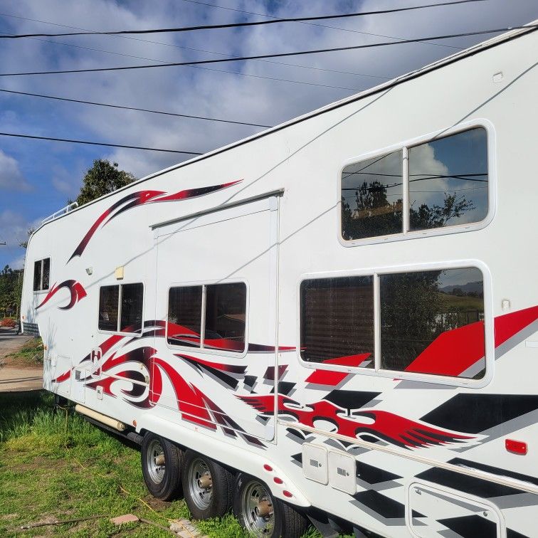 2007 Weekend Warrior Le3305
