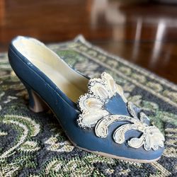 Mini Victorian Shoe Collectible 
