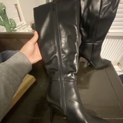 black Heel Boots 
