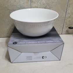 New Everyday Home Essentials  Stoneware White Serving Bowl