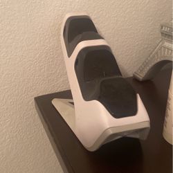 Controller Stand