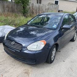 2010 Hyundai Accent