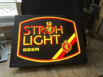 Vintage Stroh Light Beer Plastic Lighted Sign, Game Room or Man Cave 21" x 16"