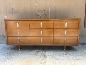 Gorgeous Mid century dresser or console