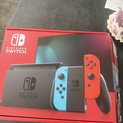 Nintendo Switch 