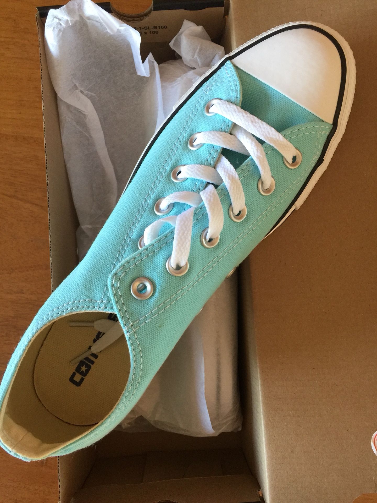 Turquoise Converse Tennis Shoes (Women's 10 M)