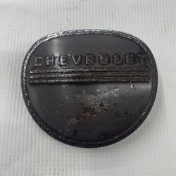 1(contact info removed) Chevrolet Horn Cap