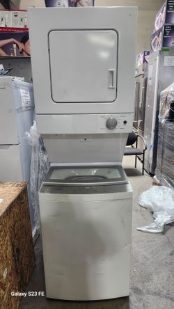 Whirlpool Stacked Washer Dryer Unit