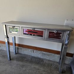 Buffet / Console Table