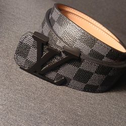 Louis Vuitton LV initials Belt Black Graphite Damier Model M9608 - Size 44/110
