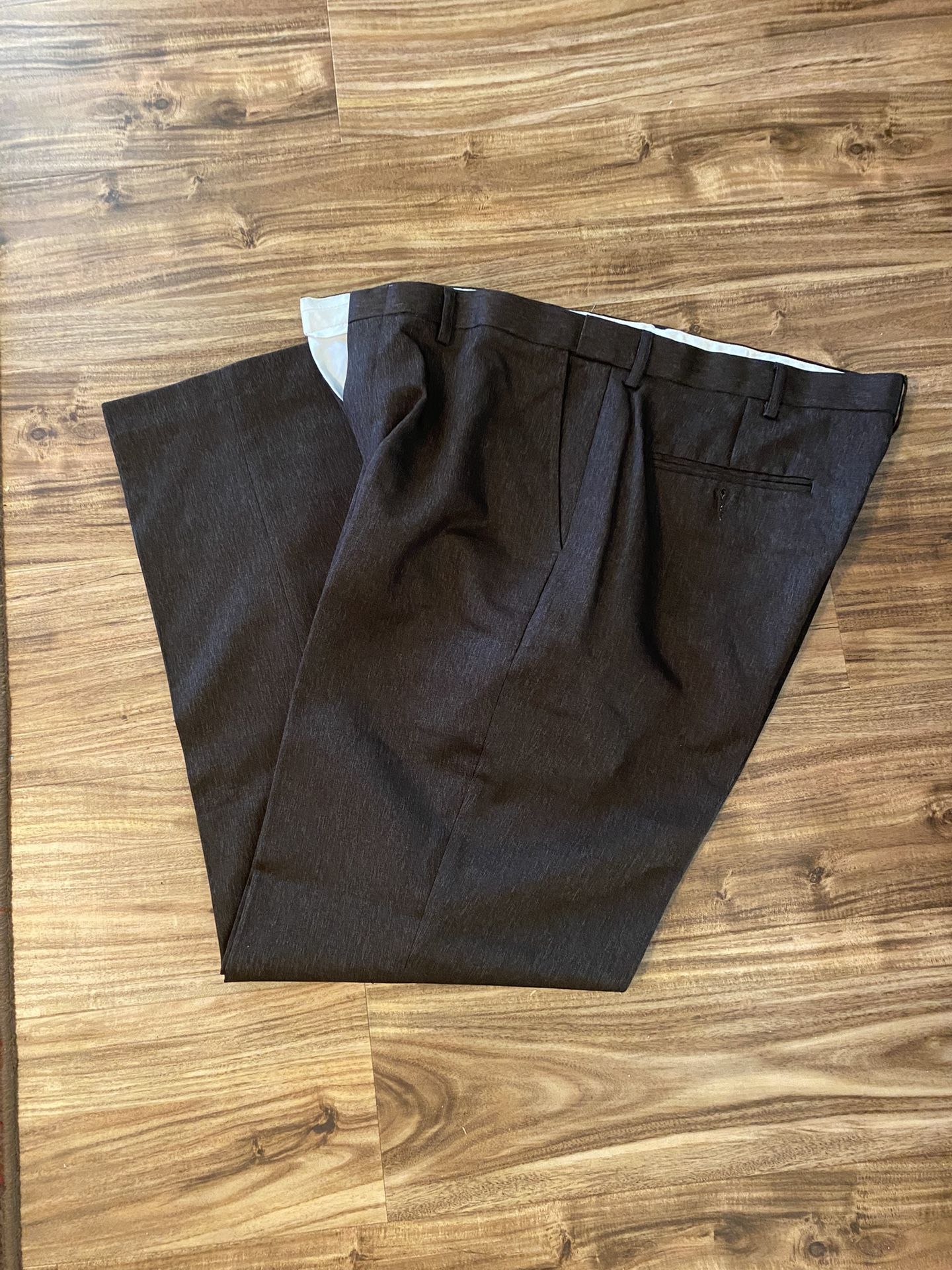 Men’s Puritan Brown Slacks 38x32