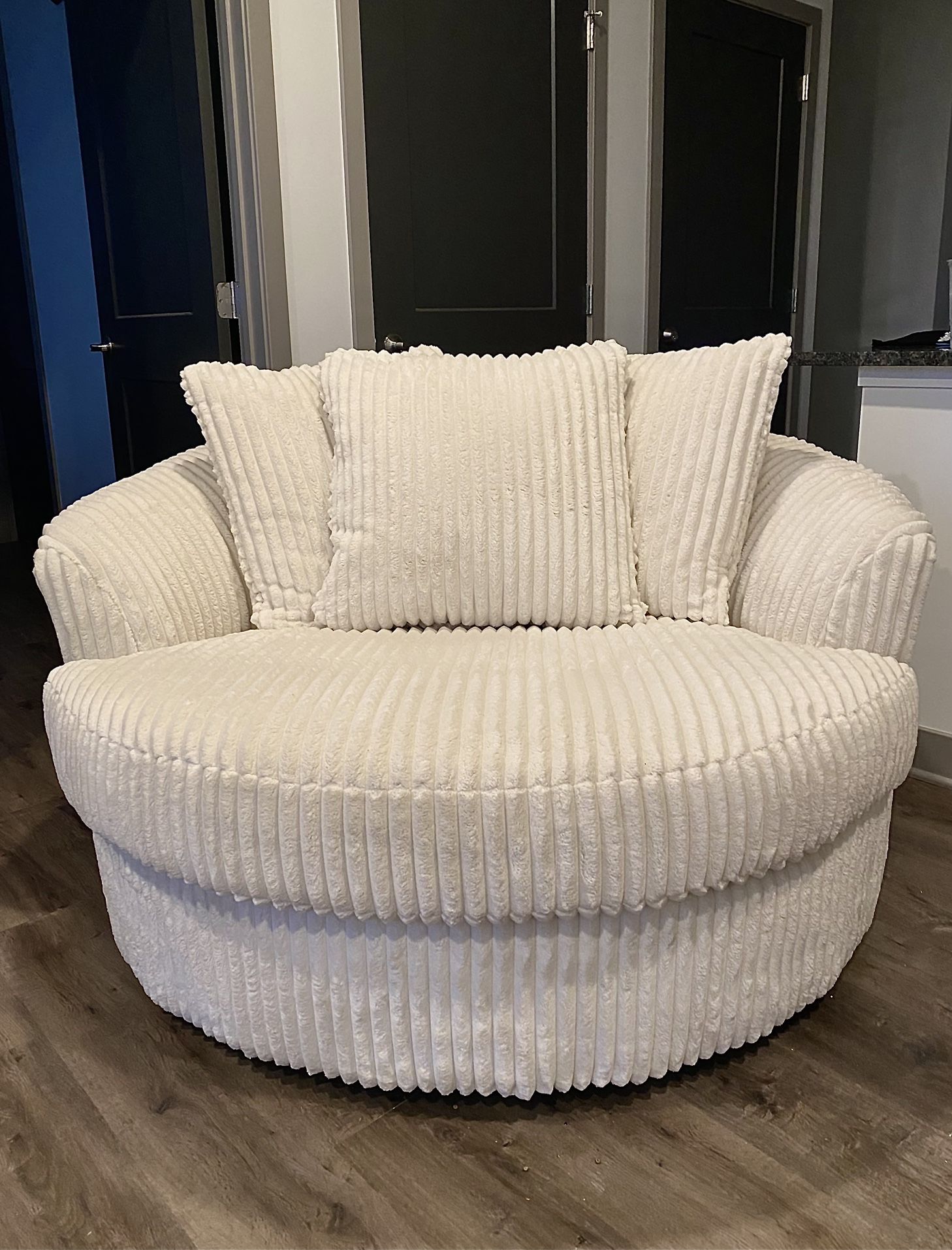 Oversized Swivel Chair