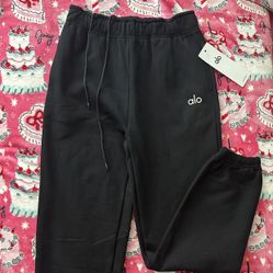 Alo Black Sweatpants $45 **READ DESCRIPTION**
