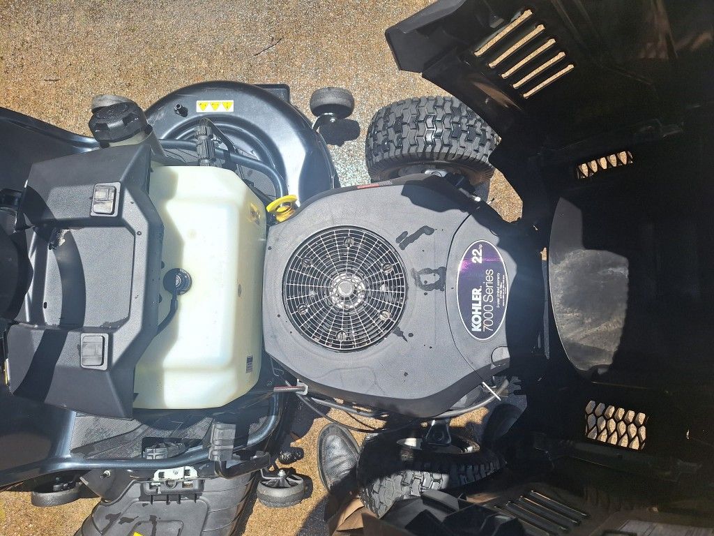 Troybuilt Riding Mower