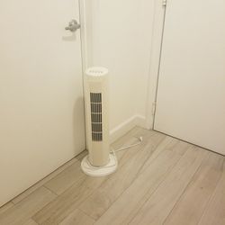 Tower Floor Fan White