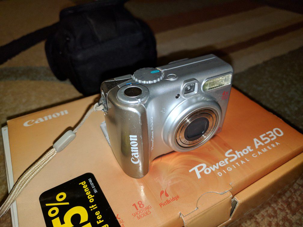 Cameras: Canon A530 & Kodak DX4530