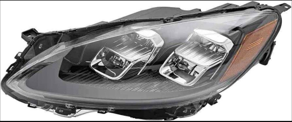 Front Headlight for Ford Escape 2020-2023 (Open box like new) (1291)