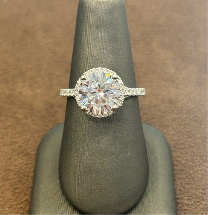 Engagement Ring For Sell