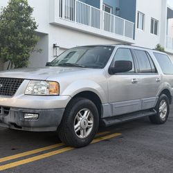 2004 Ford Expedition