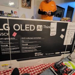 Brand new LG 55" thin  Q 