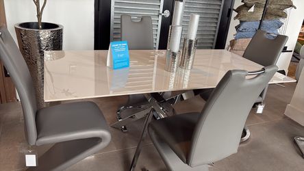 New Dining table set 4 PCs marble