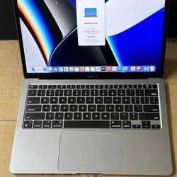 MacBook Air  13 2020 M1 8gb /256 Gb ssd space  
