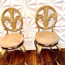  Bar Stools 