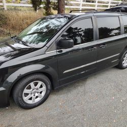 MECHANIC SPECIAL @ 2011 and Country Minivan!!!